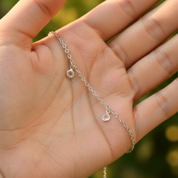 Minimalist Bracelet, Sleek & Modern Design, Women’s Fashion, YC110364-B - Picture 5 of 5